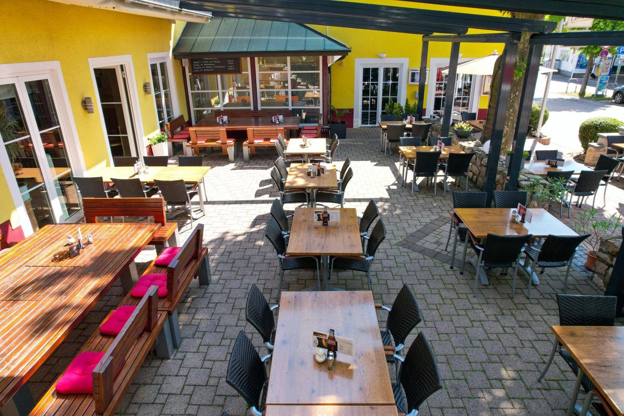 Tuniberg Restaurant Hotel Freiburg im Breisgau Exterior photo