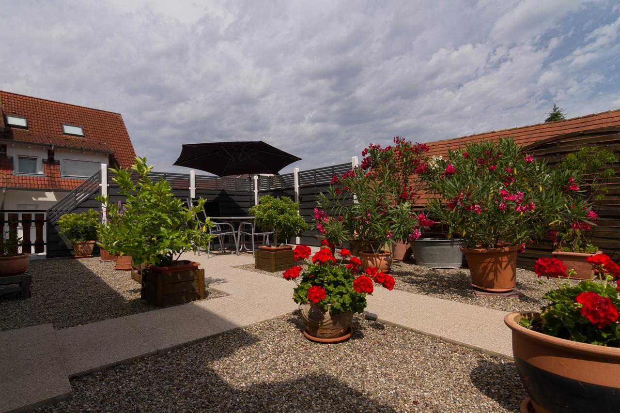 Tuniberg Restaurant Hotel Freiburg im Breisgau Exterior photo